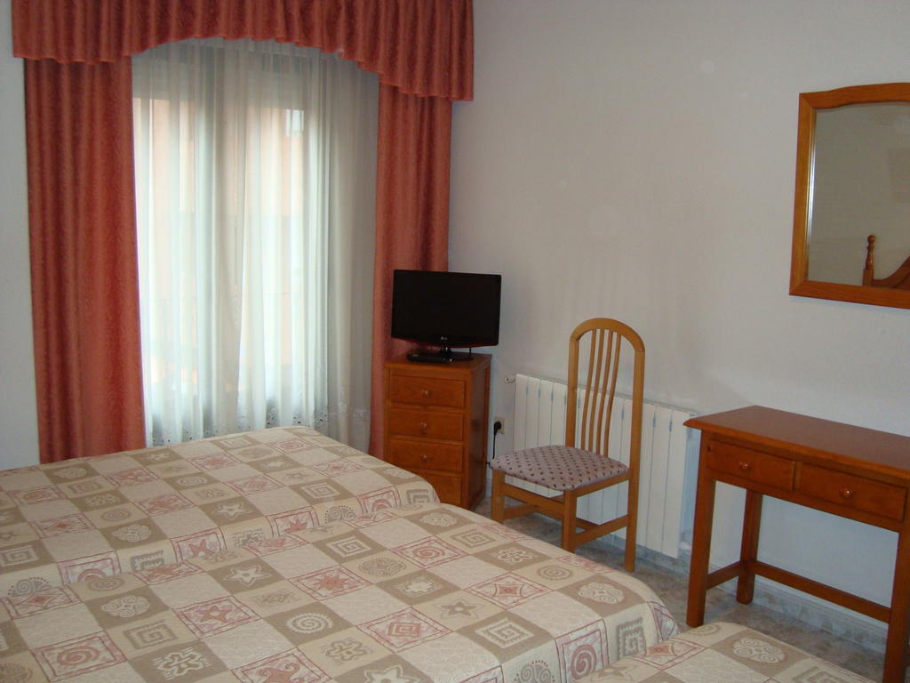 Hostal Universal Бенавенте Стая снимка