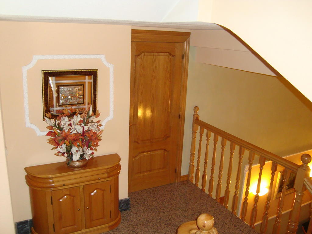 Hostal Universal Бенавенте Екстериор снимка